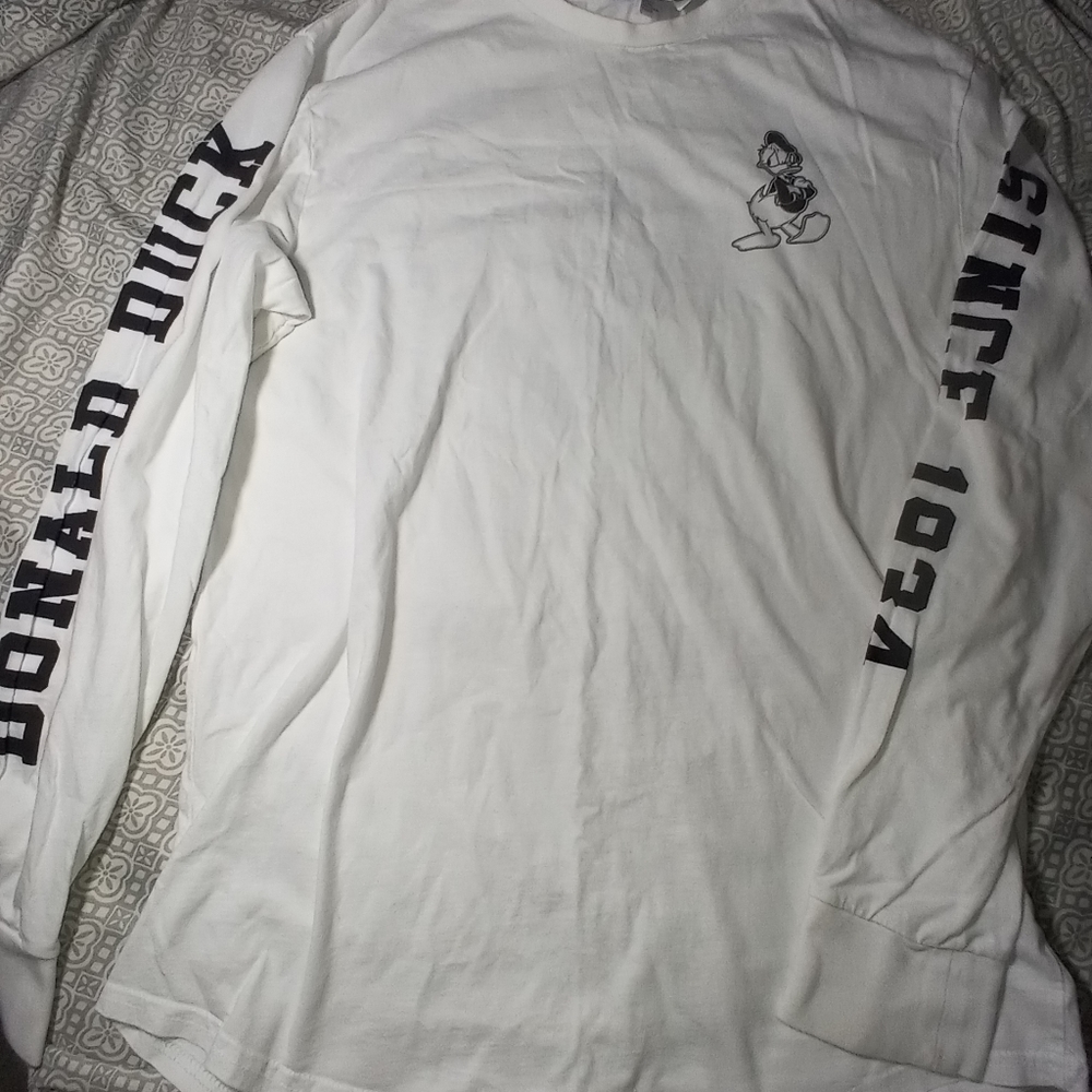 H&M disney donald duck crew neck long sleeve